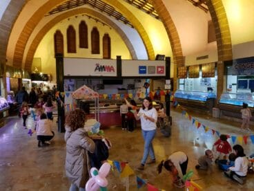 Actividades infantiles en el Mercat