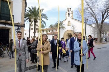 Autoridades municipales en el Domingo de Ramos