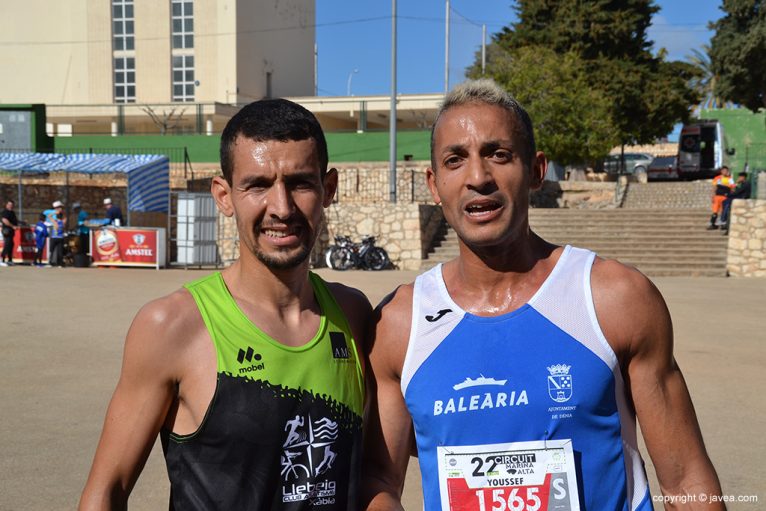 Moha Rida y Youssef Ahatach tras acabar la carrera
