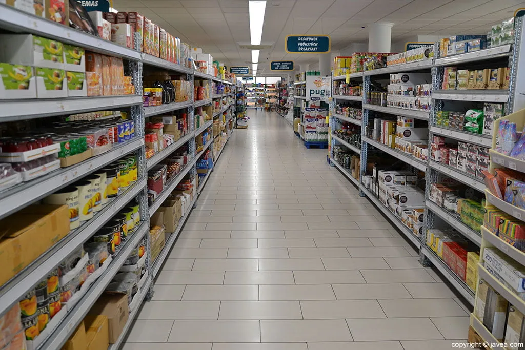 Pasillo Puga Cash&Carry Jávea