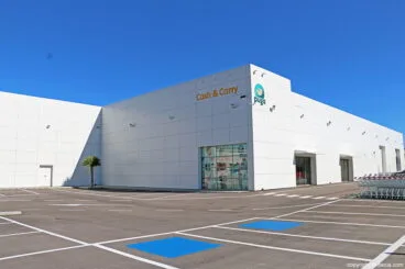 Puga Cash&Carry entrada
