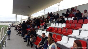 Tribuna del campo municipal de fútbol de Xàbia