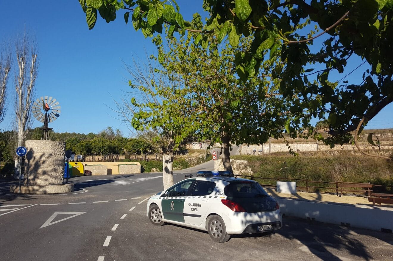 La Guardia Civil detiene a dos personas
