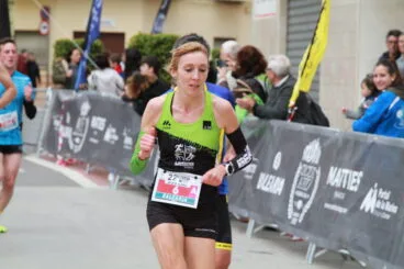 Mª Isabel Ferrer durante la carrera