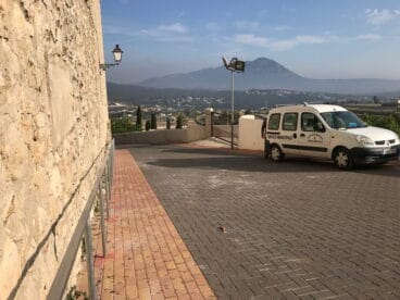 Barandilla acceso Iglesia Benitatxell