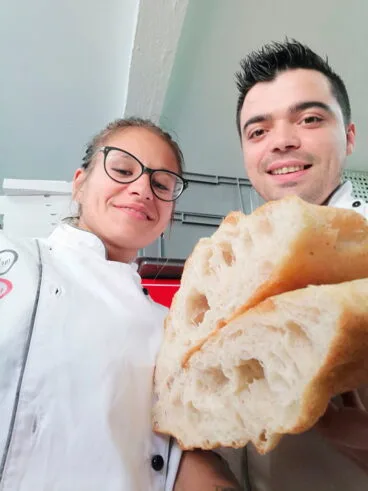 Especialización en amasados de pizza y panificación Restaurante Giulia