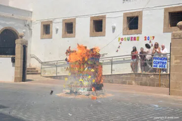 Foguera centro de día
