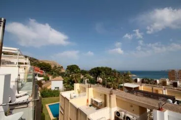 Increíble adosado Atina Inmobiliaria