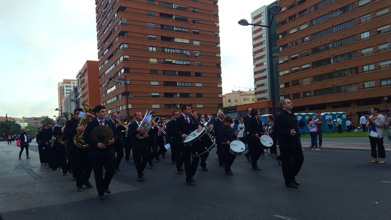 La banda de Xàbia en el desfile de Valencia