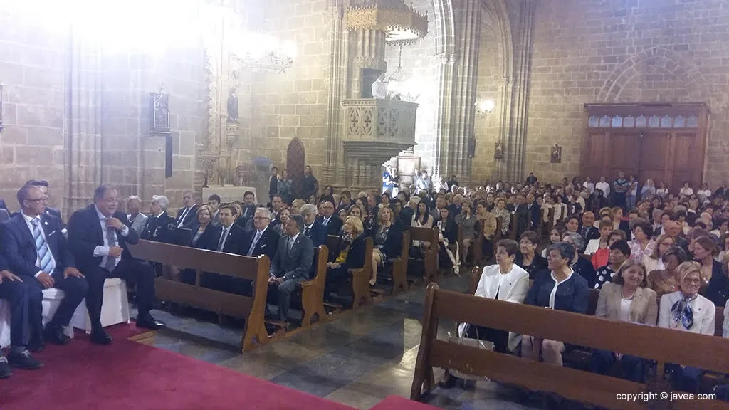 Misa a Jesús Nazareno