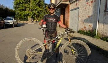 Paco Santacreu con su bicicleta