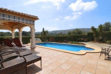 Piscina del chalet Vicens Ash Properties