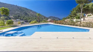 Piscina irregular de Construma