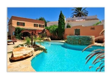 Piscina irregular Jávea – Ecopools Construma