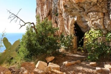 Benitatxell recupera en el Plan General rutas senderistas