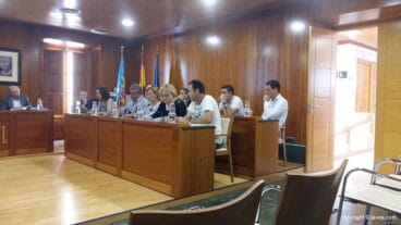 Concejales de la oposición en la junta