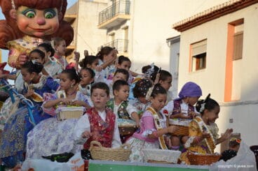 Desfile de Carrozas. Fogueres 2018 Xàbia