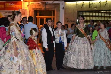 Serenata de la Tuna a Reinas, damas y presidentes
