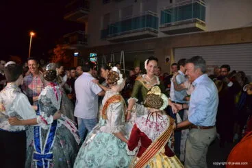 Serenata de la Tuna a Reinas, damas y presidentes