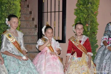 Serenata de la Tuna a Reinas, damas y presidentes