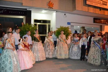 Serenata de la Tuna a Reinas, damas y presidentes