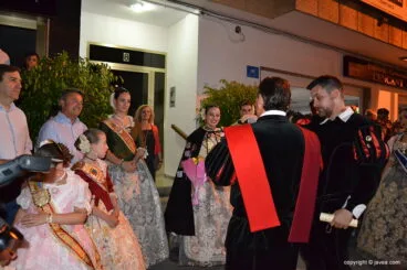 Serenata de la Tuna a Reinas, damas y presidentes