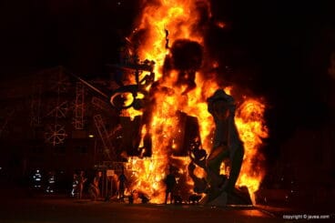 Cremà de la Foguera Central. Fiestas Fogueres de Sant Joan 2018