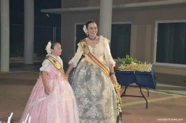 Serenata de la Tuna a Reinas, damas y presidentes