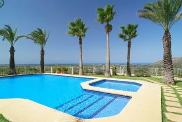 Foto 2 Piscina Promociones Denia, S.L.
