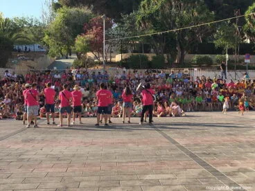 Numeroso público en el Encuentro de Charangas