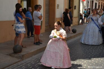 Ofrenda Raïm i Bacores a Sant Joan