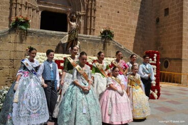 Ofrenda Raïm i Bacores a Sant Joan