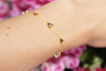 Triangle bangle QVILAT