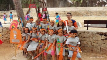 Desfile infantil de Moros i Cristians