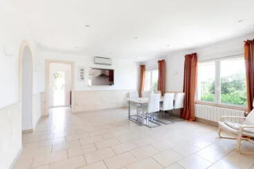 Amplios y luminosos espacios Quality Rent a Villa