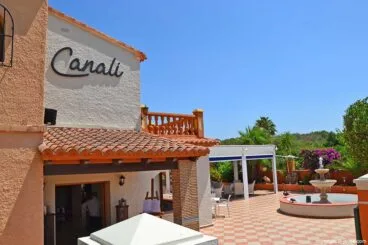 Entrada Restaurante Canali