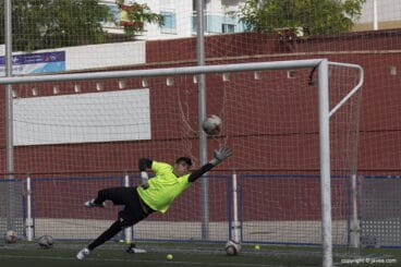 Estirada de uno de los alumnos del Campus