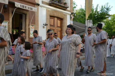 Moros i Cristians en el centro histórico de Xàbia