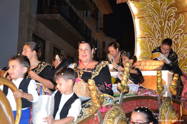 Desfile carrozas fiestas del Loreto