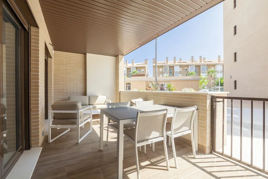 Terraza Amoblada Arenal Quality Rent a Villa