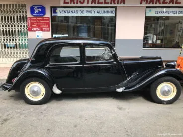 Exposición de coches clásicos