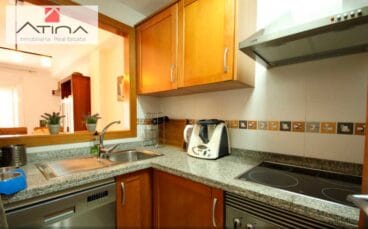 Cocina dúplex urbanización Atina Inmobiliaria
