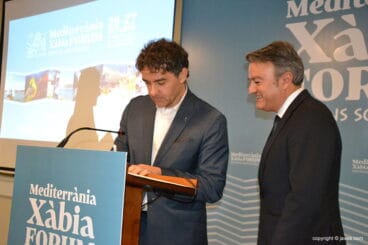 Firma de la carta de compromiso sostenible