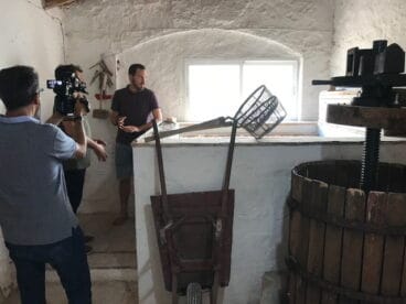 El Biomoscatell quiere comercializar pasa ecológica