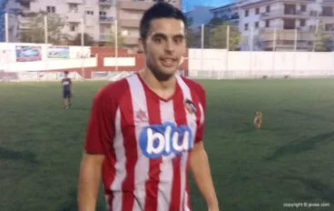 Vicente Palau tras el choque ante el CD Enguera