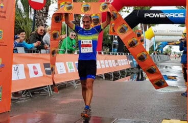 Ignacio Cardona cruzando la meta