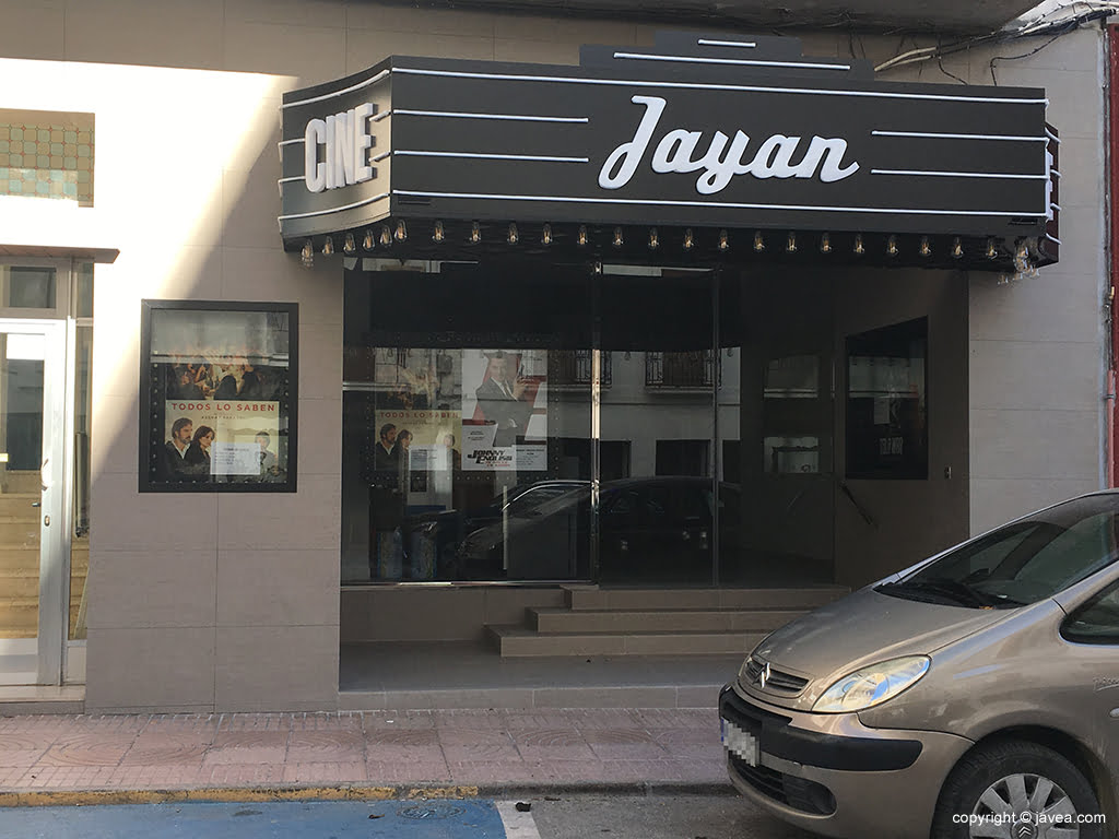 Nueva fachada el cine Jayan