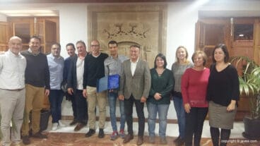 Moha recibe un homenaje en el Ayuntamiento de Xàbia