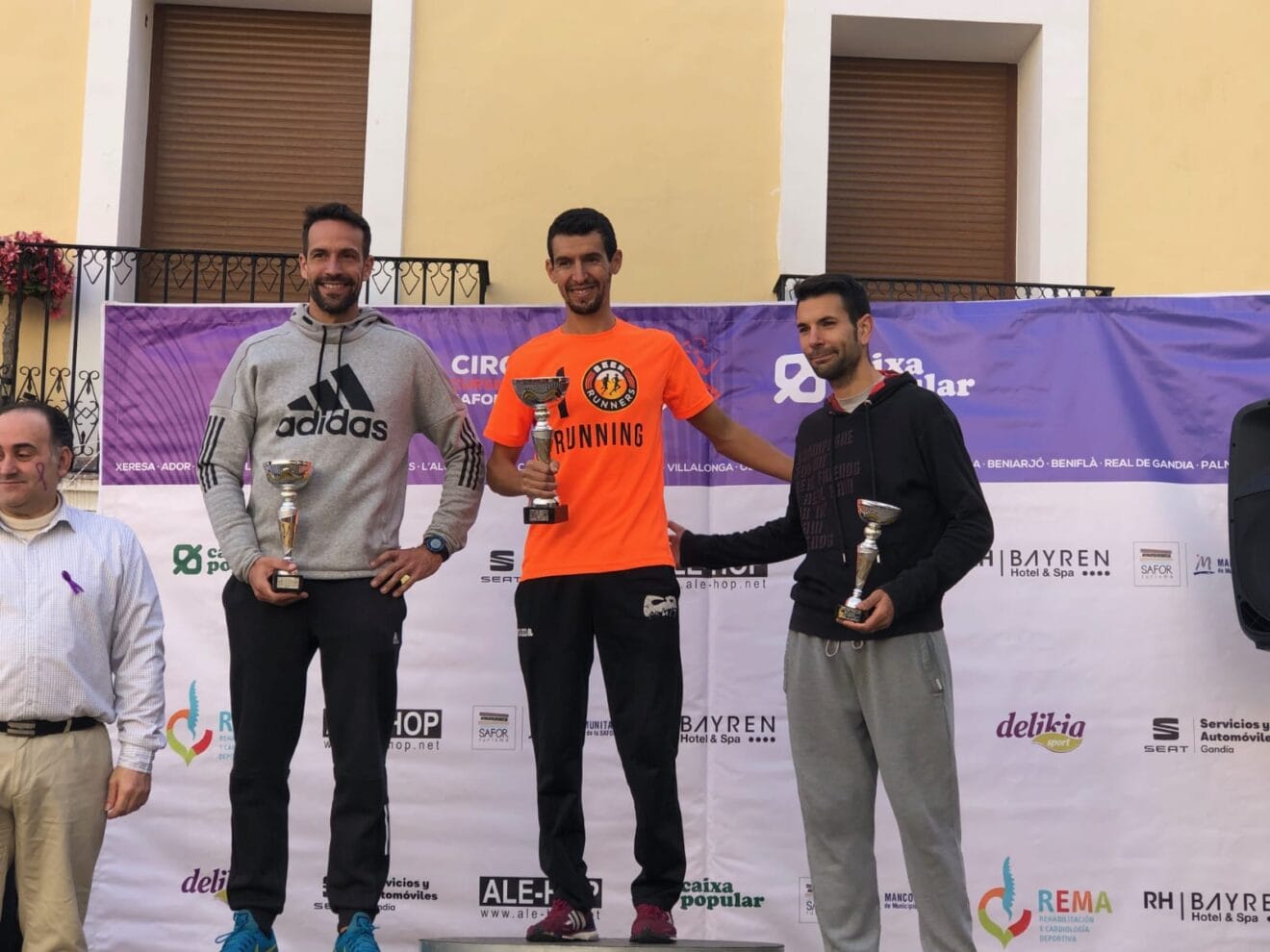 Moha Rida en el podio de Beniarjó