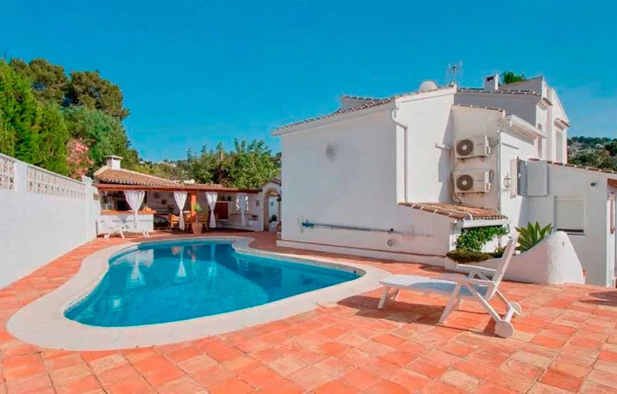 Piscina Villa Toscal Villadom Inmobiliaria